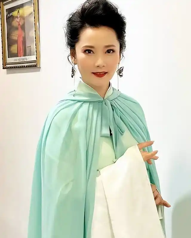 有什么没有黑料的明星吗,_不靠炒作的女星_娱乐圈干净女星